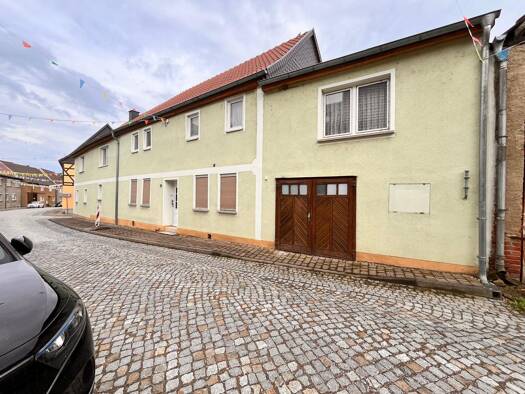 Mehrfamilienhaus zum Kauf 240.000 € 8 Zimmer 250 m² 397 m² Grundstück frei ab sofort Vogelsberg 99610