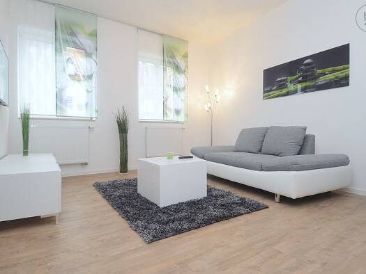 Wohnung zur Miete Wohnen auf Zeit 1.210 € 2 Zimmer 45 m² frei ab 01.09.2025 Schweinfurt 97421