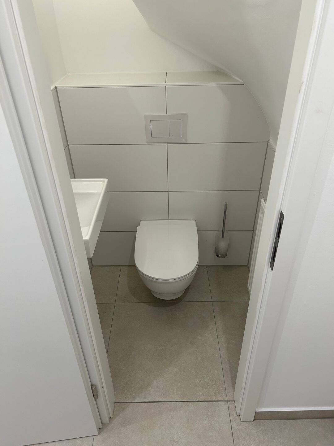Hochwertig kernsanierte 79m² 3-Zimmer-Wohnung mit 18m² Dachterrasse und Einbauküche – Schloßstraße 80, 40477 Düsseldorf – Vorschaubild 11