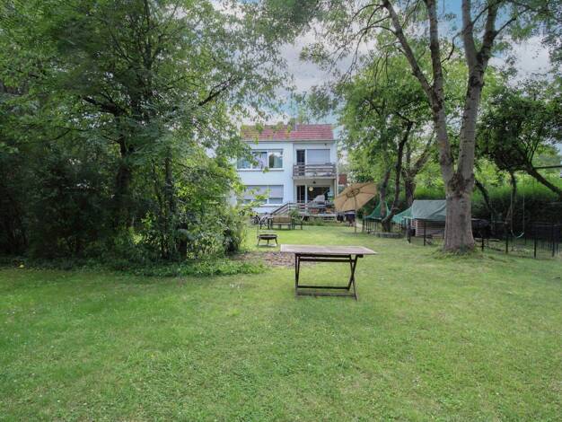Mehrfamilienhaus zum Kauf als Kapitalanlage geeignet 690.000 € 8 Zimmer 208,9 m² 1.233 m² Grundstück Kernstadt Paderborn 33098