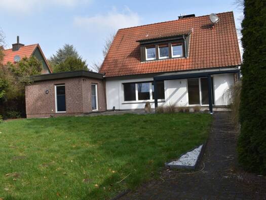 Einfamilienhaus zur Miete 1.750 € 6 Zimmer 160 m² 680 m² Grundstück frei ab sofort Dülmen 48249