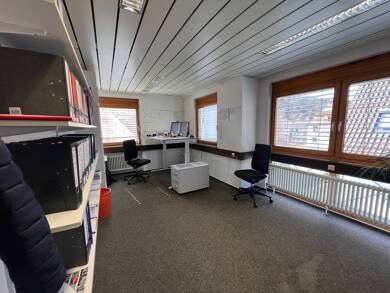 Bürofläche zur Miete 1.900 € 11 Zimmer 260 m² Bürofläche Unterkochen Aalen 73432