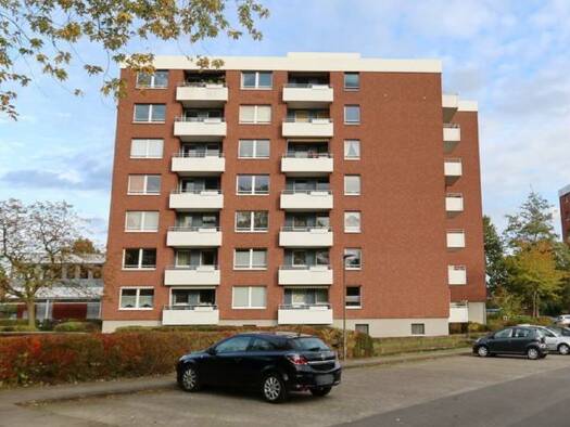 Wohnung zur Miete 1.131 € 4 Zimmer 87,7 m² Geschoss 2/7 frei ab sofort Henstedt-Ulzburg 24558