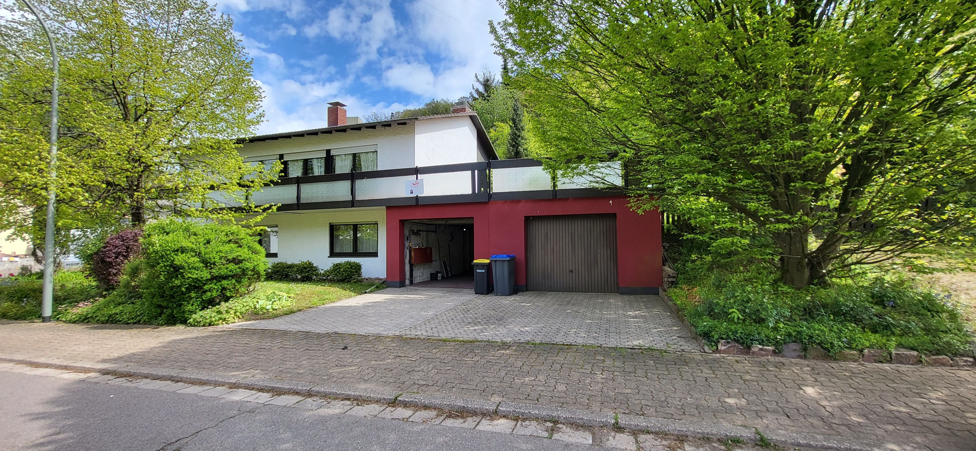 Einfamilienhaus zum Kauf 290.000 € 4 Zimmer 140 m²<br/>Wohnfläche 1.110 m²<br/>Grundstück ab sofort<br/>Verfügbarkeit Merzig Merzig 66663