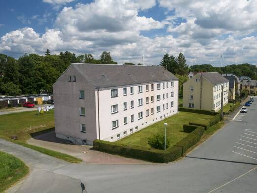 Wohnung zur Miete 613 € 4 Zimmer 68,1 m² frei ab sofort Pausa Pausa-Mühltroff 07952