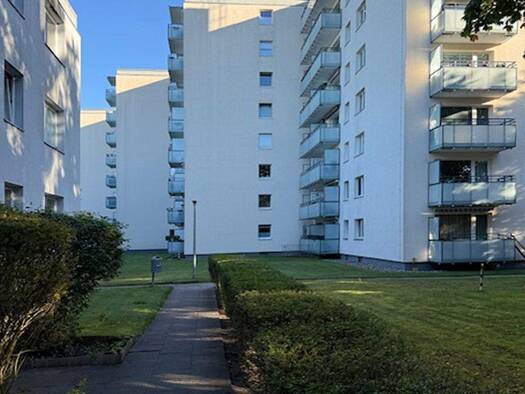 Wohnung zum Kauf 284.000 € 4 Zimmer 84 m² 4. Geschoss Halstenbek 25469