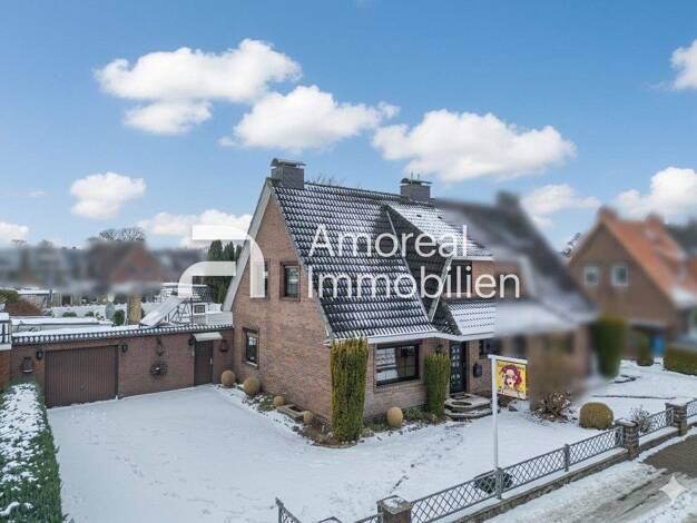 Doppelhaushälfte zum Kauf 235.000 € 3 Zimmer 90 m² 571 m² Grundstück Einfeld Neumünster / Einfeld 24536