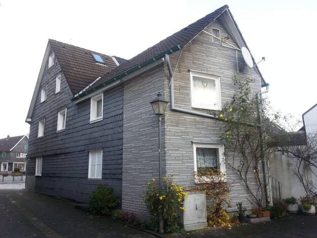 Stadthaus zum Kauf provisionsfrei 369.000 € 5 Zimmer 108 m² 139 m² Grundstück Am Markt 9 Witzhelden Leichlingen 42799