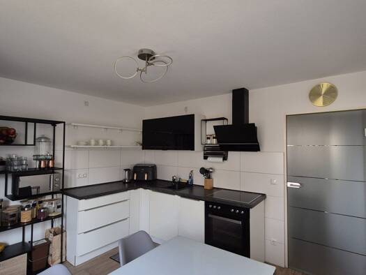 Wohnung zur Miete 880 € 3 Zimmer 84,5 m² Geschoss 1/9 frei ab 01.05.2026 West Landshut 84034