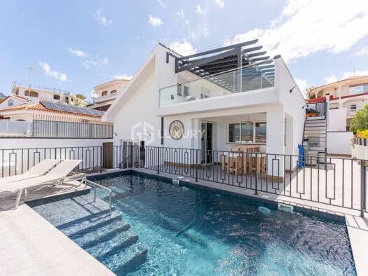 Haus zum Kauf 1.995.000 € 270 m² 626 m² Grundstück Adeje 38670