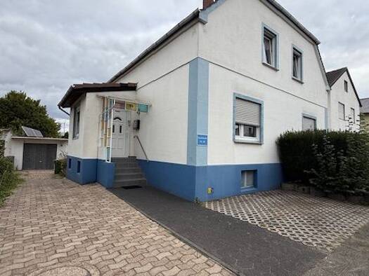Haus zum Kauf 299.000 € 7 Zimmer 140 m² 736 m² Grundstück frei ab sofort Bünde 32257