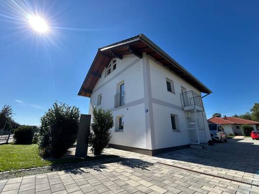 Einfamilienhaus zum Kauf 329.000 € 7 Zimmer 160 m² 440 m² Grundstück Ruhstorf Ruhstorf a.d.Rott 94099