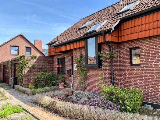 Einfamilienhaus zum Kauf 390.000 € 5 Zimmer 153 m² 597 m² Grundstück Kanzlerfeld Braunschweig / Kanzlerfeld 38116