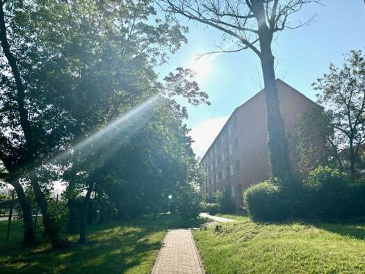 Wohnung zur Miete 420 € 3 Zimmer 59,9 m² 3. Geschoss Johannes-R.-Becher-Straße 13 Weißenfels Weißenfels 06667