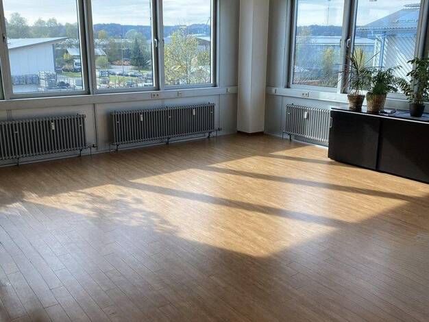 Bürofläche zur Miete provisionsfrei 1.100 € 105 m² Bürofläche Bürgermeister-Graf-Ring 10 Gelting Geretsried 82538