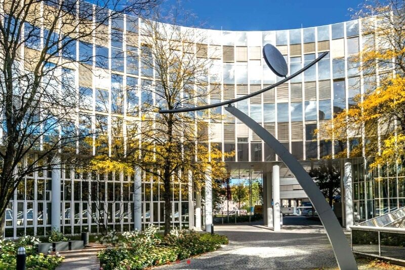 Bürofläche zur Miete provisionsfrei 16 € 1.000 m²<br/>Bürofläche ab 1.000 m²<br/>Teilbarkeit Münchener Freiheit München 80804