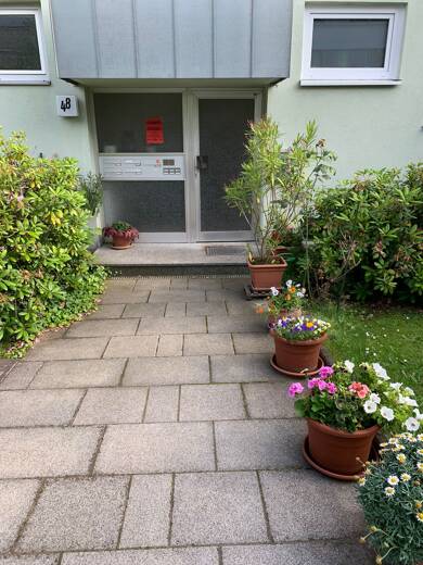Wohnung zur Miete 498 € 2 Zimmer 41 m² Geschoss 1/1 frei ab 01.10.2025 Schleifweg 48 Schleifweg Nürnberg 90409