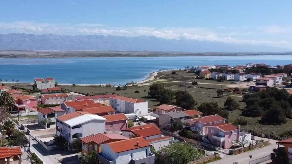 Land-/Forstwirtschaft zum Kauf 150.000 € Vir