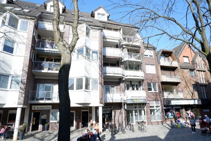 Wohnung zum Kauf 249.000 € 2 Zimmer 81 m²<br/>Wohnfläche 2.<br/>Geschoss Innenstadt, Bez. 8 Geesthacht 21502