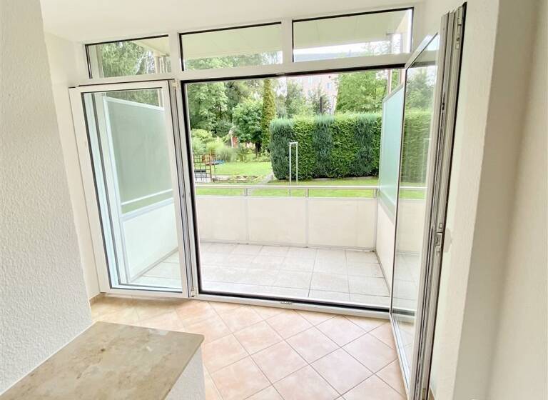 Wohnung zur Miete 345 € 2 Zimmer 62,2 m²<br/>Wohnfläche 1.<br/>Geschoss 01.07.2025<br/>Verfügbarkeit Zeißstraße 60 Hilbersdorf Chemnitz 09131