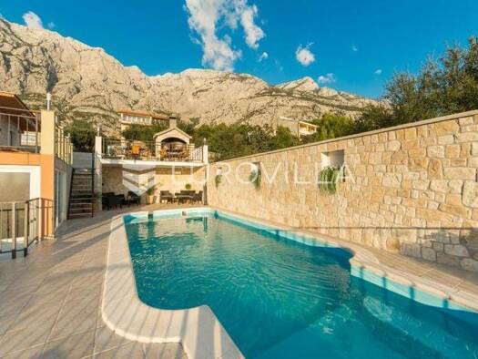Haus zum Kauf 1.000.000 € 7 Zimmer 260 m² Veliko Brdo Makarska