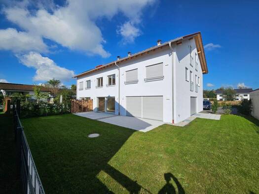 Reihenmittelhaus zum Kauf - Erstbezug provisionsfrei 870.000 € 6 Zimmer 158 m² 178 m² Grundstück frei ab sofort Ellmosener Wies 15c Bad Aibling 83043