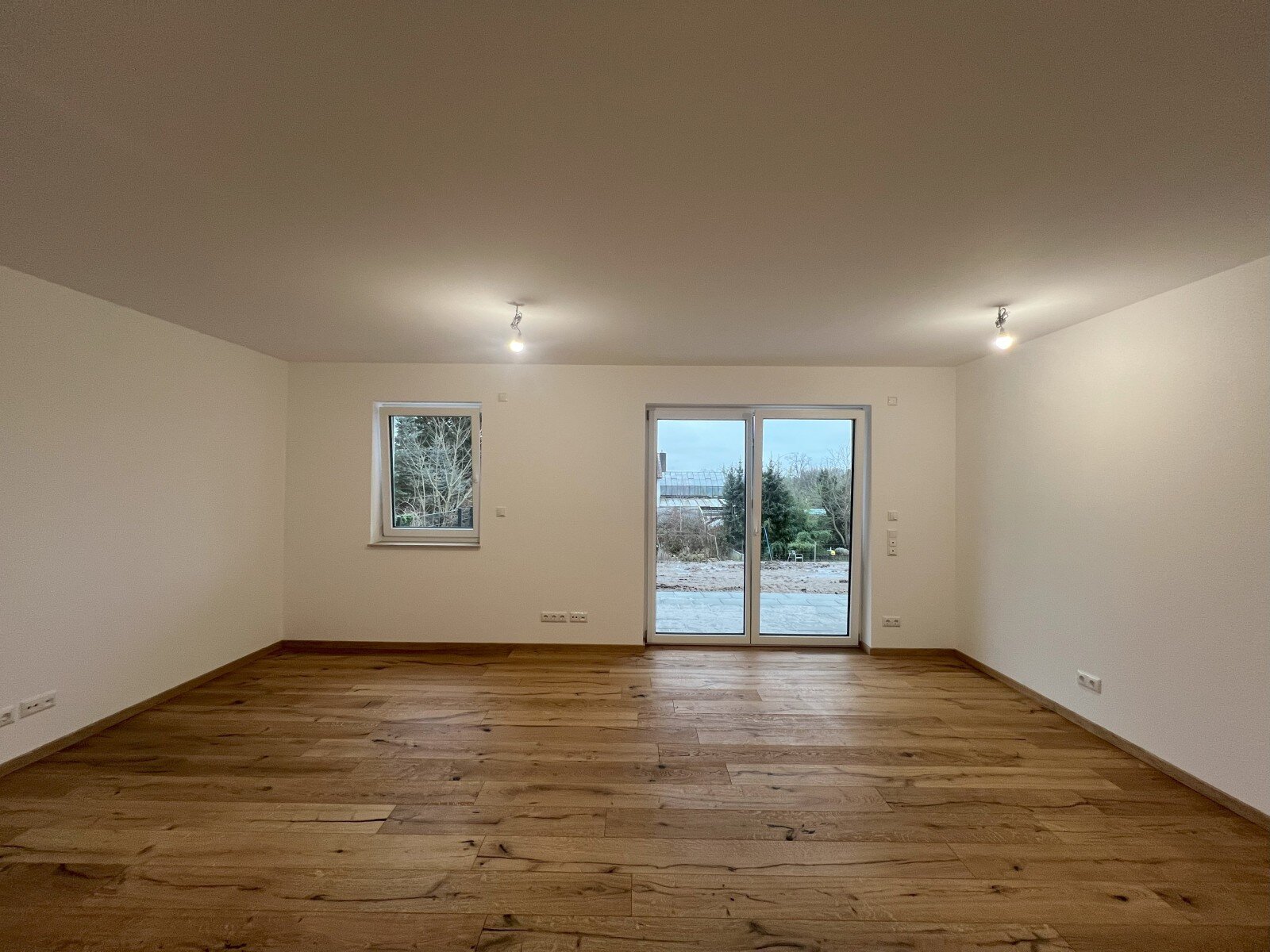 Wohnung zum Kauf provisionsfrei 267.351 € 2 Zimmer 62,9 m²<br/>Wohnfläche EG<br/>Geschoss Dr.-Dobereiner-Weg 5 Tirschenreuth Tirschenreuth 95643