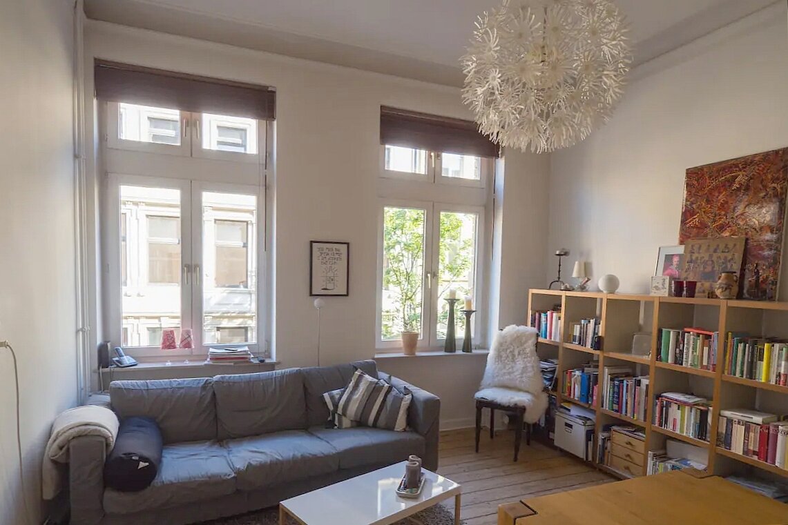 Wohnung zur Miete Wohnen auf Zeit 1.600 € 2,5 Zimmer 60 m²<br/>Wohnfläche 15.03.2025<br/>Verfügbarkeit Neustadt - Süd Köln 50677