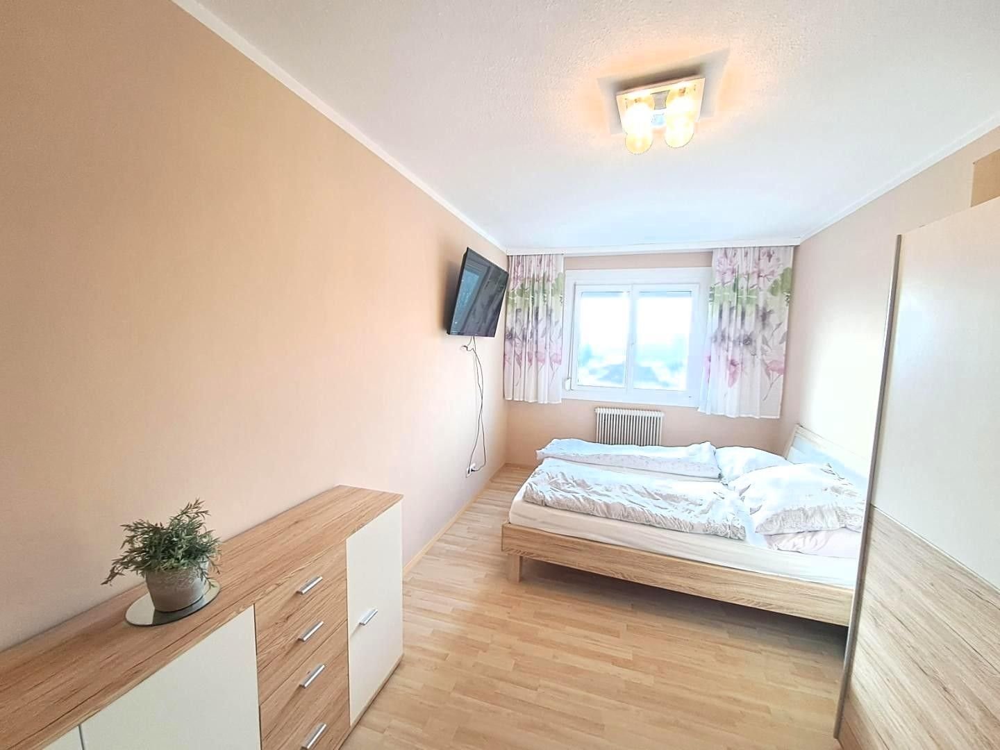 Wohnung zum Kauf 155.000 € 4 Zimmer 104 m²<br/>Wohnfläche 5.<br/>Geschoss Amstetten 3300