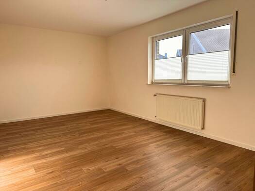 Wohnung zur Miete 610 € 2 Zimmer 75 m² frei ab sofort Garrel Garrel 49681