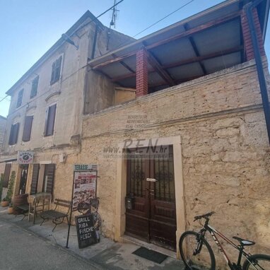 Haus zum Kauf 1.090.000 € 8 Zimmer 508 m² 275 m² Grundstück Novigrad center