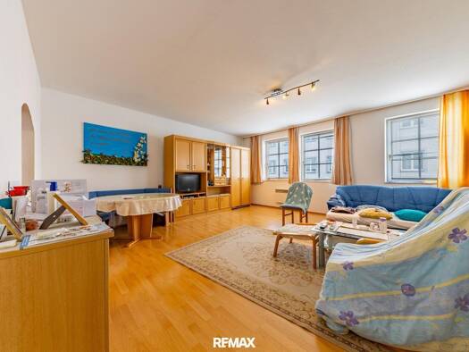 Wohnung zum Kauf 215.000 € 2,5 Zimmer 81 m² Hollabrunn 2020