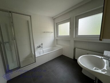 Wohnung zur Miete 750 € 4 Zimmer 101,8 m² Berlebeck Detmold / Berlebeck 32760