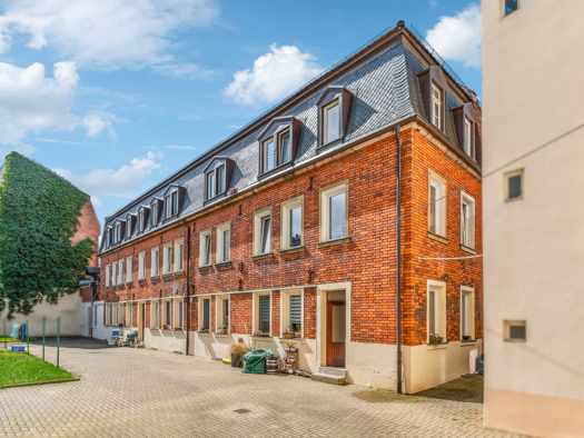Haus zum Kauf provisionsfrei 347.000 € 6 Zimmer 161 m² Grundstück frei ab sofort Südstadt Fürth 90763