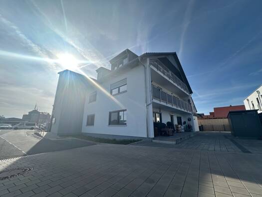 Wohnung zum Kauf provisionsfrei 425.000 € 4 Zimmer 117,3 m² 1. Geschoss Großhabersdorf Großhabersdorf 90613