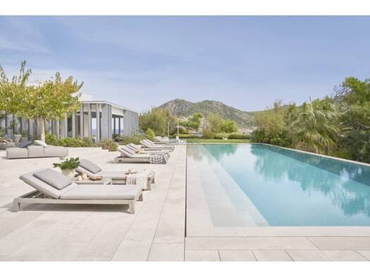 Wohnung zum Kauf - Erstbezug 15.000.000 € 7 Zimmer 485 m² EG Formentera 07870