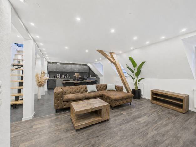 Wohnung zum Kauf 299.000 € 4,5 Zimmer 99,4 m² 2. Geschoss Kirchardt Kirchardt 74912
