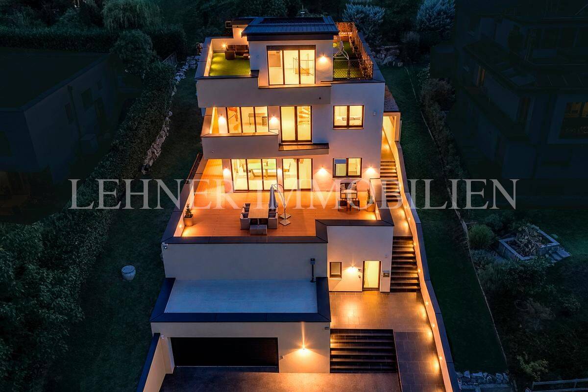 Villa zum Kauf