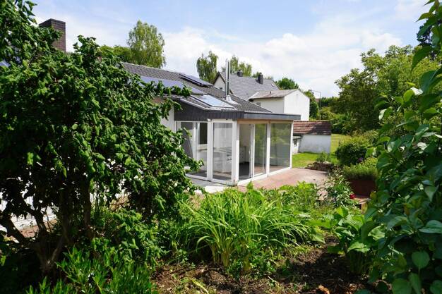 Haus zum Kauf 259.000 € 4 Zimmer 113 m² 1.123 m² Grundstück frei ab sofort Detmold 32758