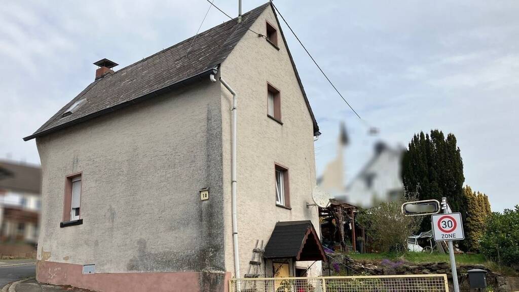 Einfamilienhaus zum Kauf provisionsfrei 86.000 € 3 Zimmer 57 m² 394 m² Grundstück Ettringen 56729