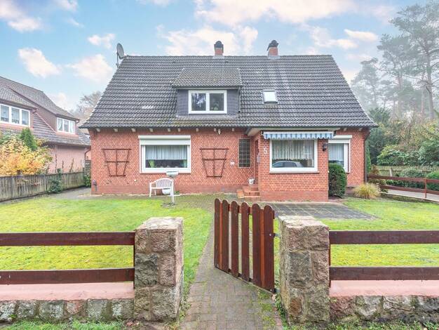 Einfamilienhaus zum Kauf 329.000 € 8 Zimmer 130 m² 450 m² Grundstück Sahrendorf Egestorf 21272