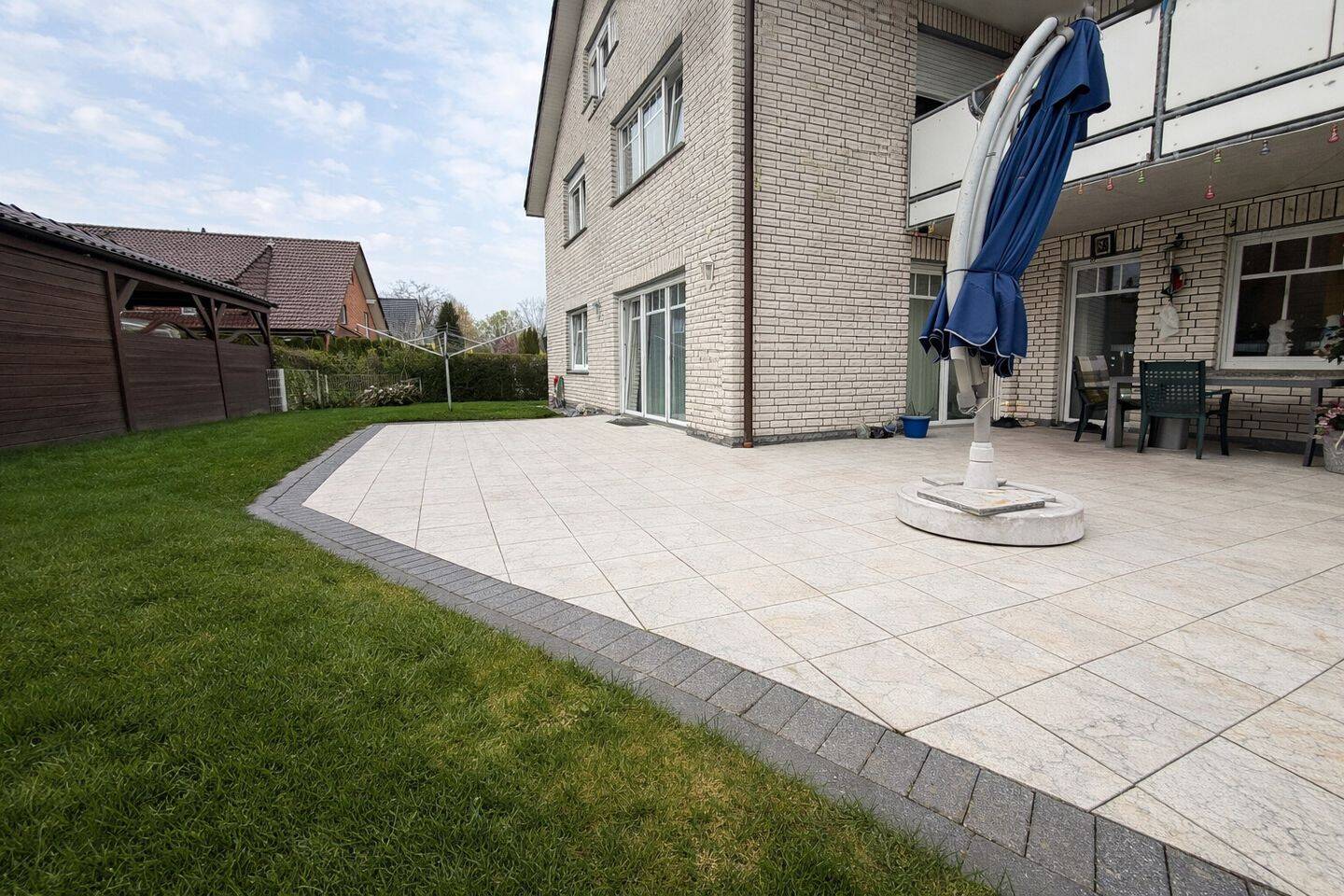 Immobilie in Harsewinkel - Wohnkomfort mit Gartenparadies auf höchstem Niveau - Bild 4