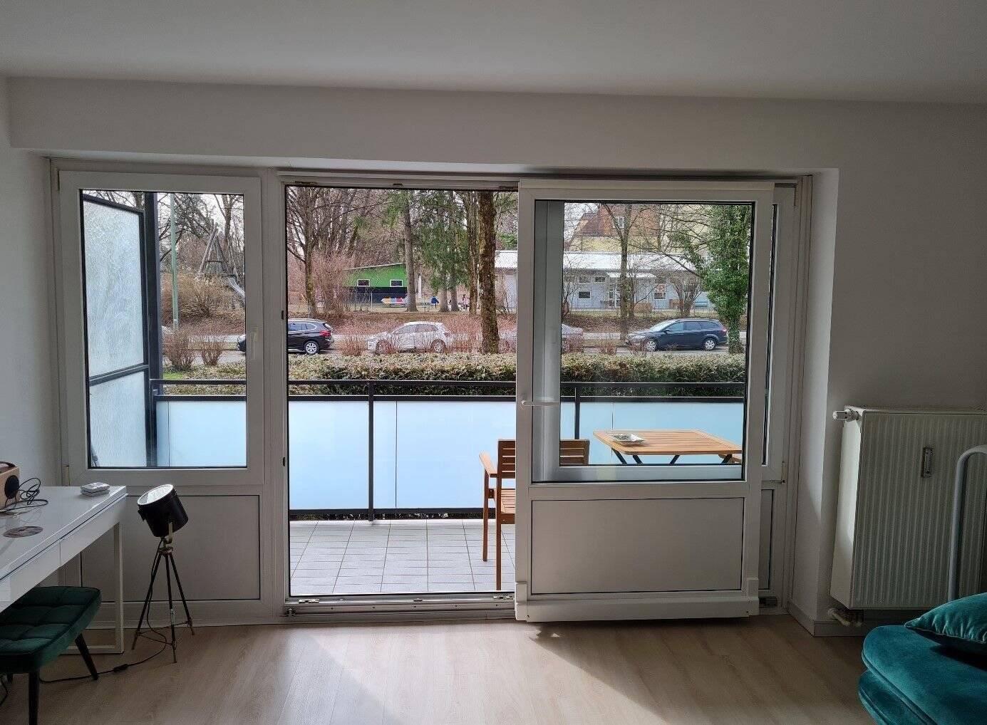 Studio zur Miete 1.000 € 32 m²<br/>Wohnfläche EG<br/>Geschoss ab sofort<br/>Verfügbarkeit Waffenschmniedstraße 6 a Bogenhausen München 81927