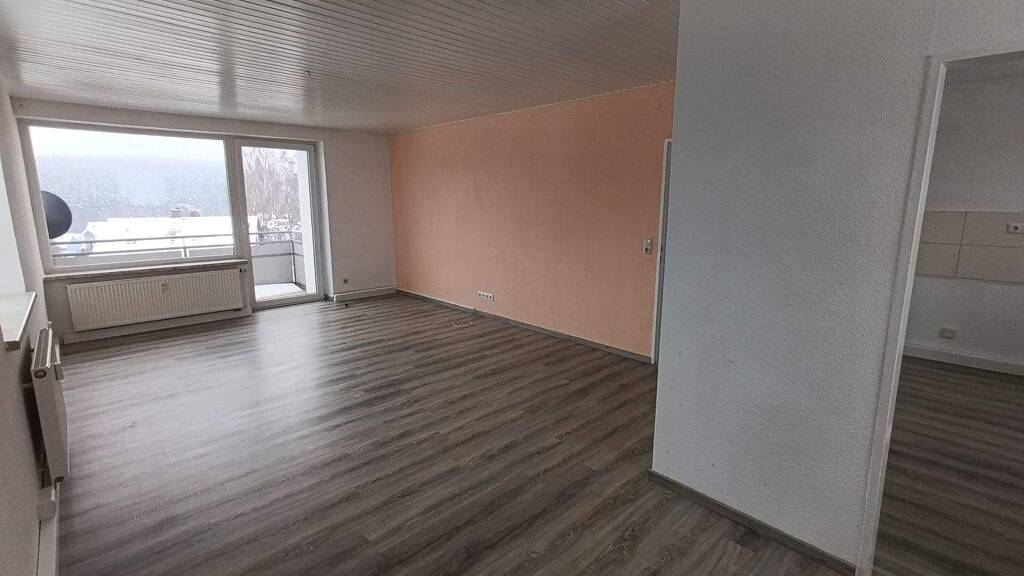 Studio zur Miete 728 € 1 Zimmer 91,9 m² 2. Geschoss frei ab sofort Holenbrunn Wunsiedel 95632