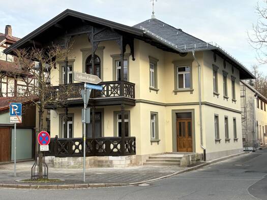 Büro-/Praxisfläche zur Miete provisionsfrei 2.500 € 9 Zimmer 250 m² Bürofläche Neustadt Neustadt an der Aisch 91413