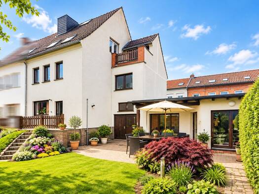 Einfamilienhaus zum Kauf 295.000 € 6 Zimmer 200 m² 543 m² Grundstück Stendal Stendal 39576