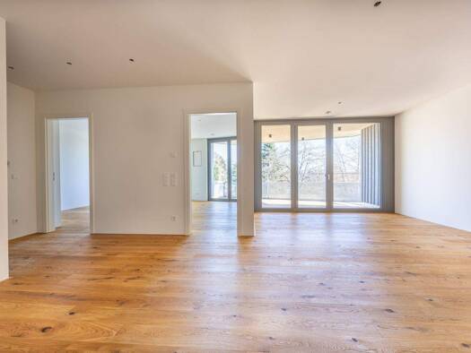 Wohnung zur Miete - Erstbezug 1.615 € 3 Zimmer 77,2 m² 3. Geschoss frei ab 01.06.2026 West Rosenheim 83024