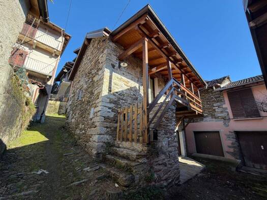 Haus zum Kauf 130.000 € 2 Zimmer 88 m² frei ab sofort Via Monte Grappa San Bernardino Verbano 28804