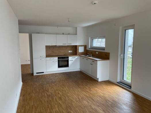 Wohnung zur Miete 931 € 2 Zimmer 58 m² EG frei ab sofort Hans-Geiger-Straße 35 Erlangen-Süd Erlangen 91052