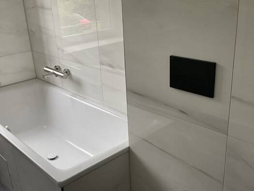 Wohnung zur Miete 725 € 4 Zimmer 90,6 m² frei ab 01.12.2026 Schloßchemnitz Chemnitz 09113